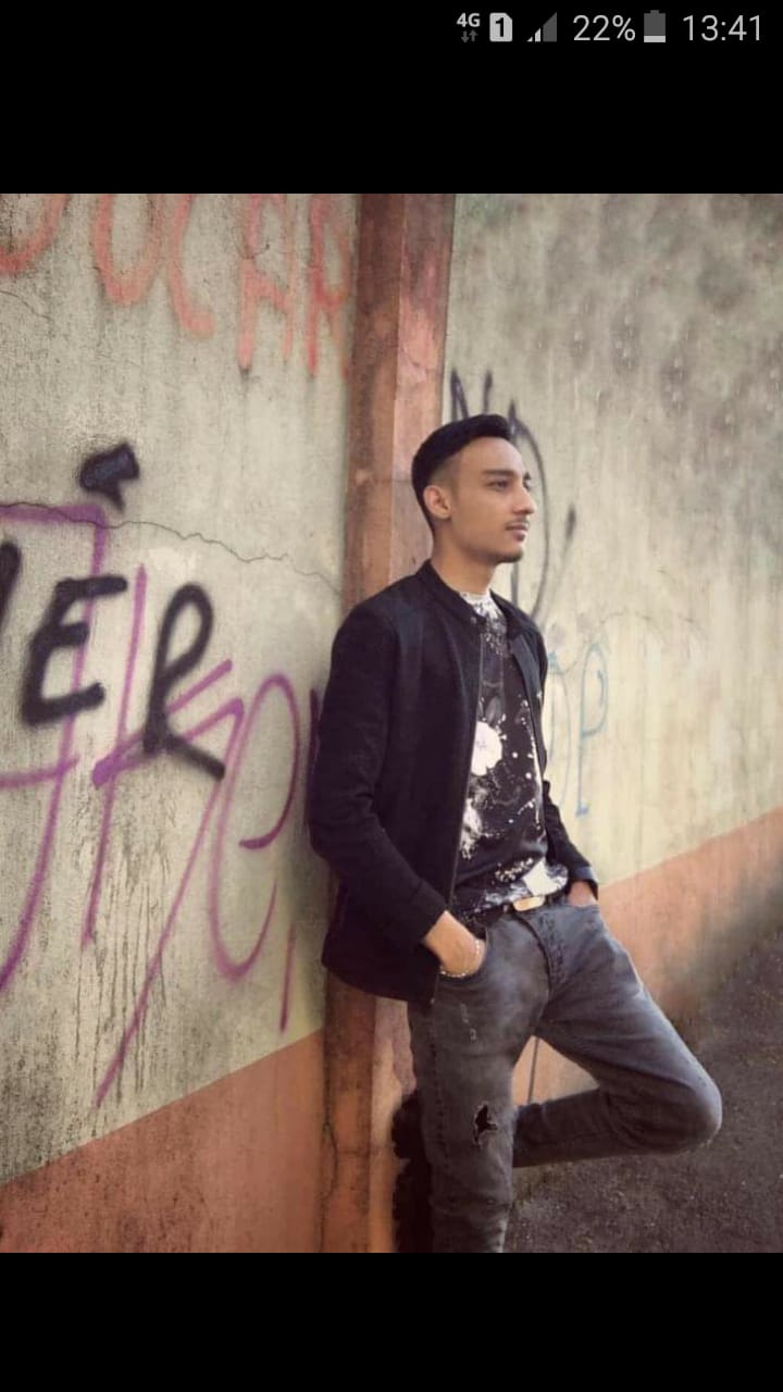 Bucuresti - Escorta Sexy - Salut escort eu aici pentru tine 
Scrie mi pe whatssapp pentru întâlnire :)