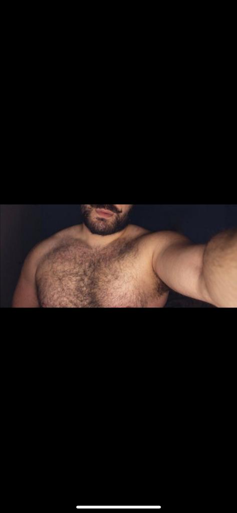 Bucuresti - Escorta Sexy - Activ pentru domni/doamne si cupluri gay/bisexual