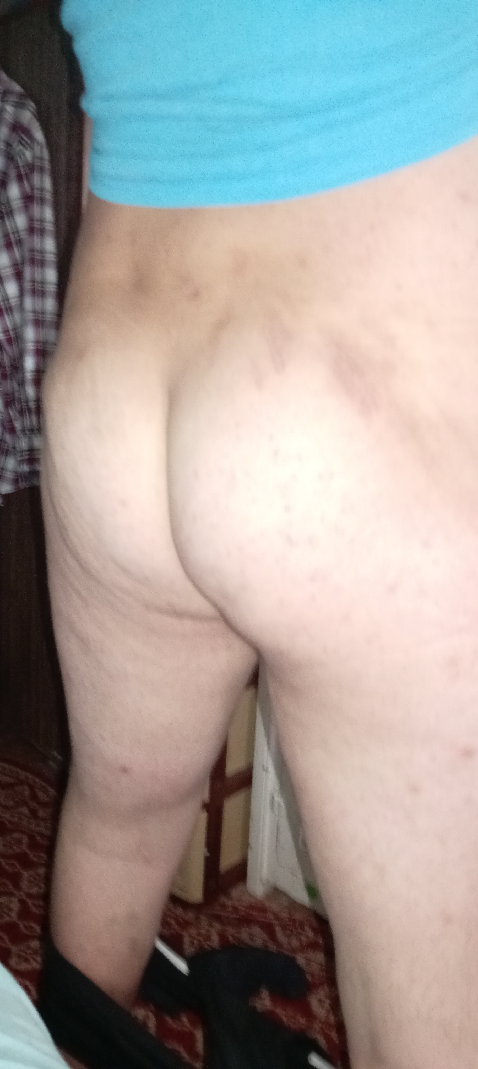 Tulcea,Brăila,Galați,Constanta - Escorta Sexy - BUN? DORESC SA CUNOSC DOMNI SERIO?I ACTIVI CU LOCA?IE EU SUNT GAY PASIV ÎMI PLACE DOAR SA O IAU.  ÎMI.  PLACE SA O SUG ?I SA MA FUT MULT.  ÎMI DORESC SA FIU FETITA  OFER SERVICI SEXUALE.  PENTRU MAI MULTE DETALII CONTACTA?IM?.  NU R?SPUND LA NUMERE NECUNOSCUTE SAU PRIVATE.  AM WATHAPP