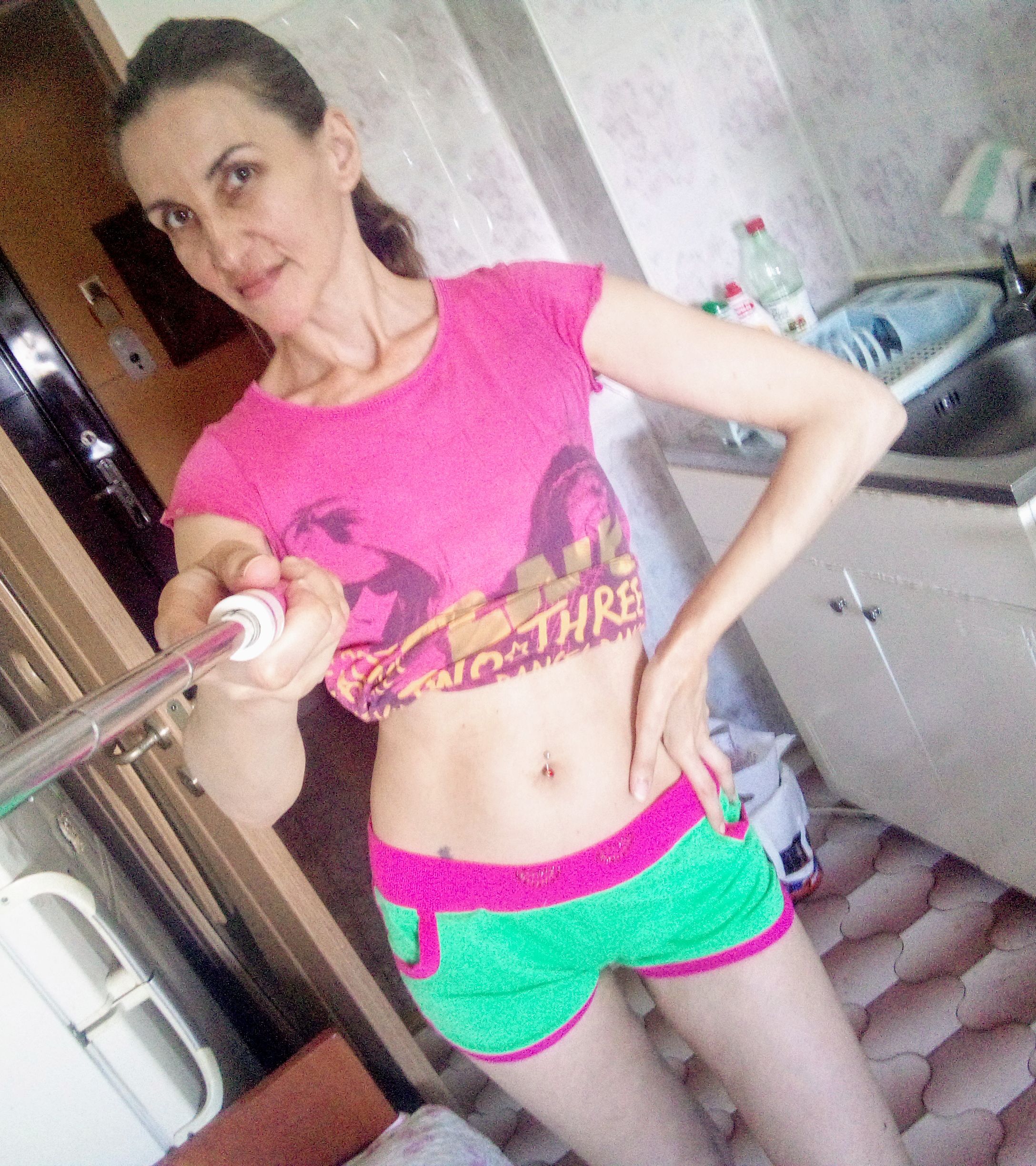 Escorta Sexy - Satena matura discreta atenta la cerintele tale, ofer domnilor manierati companie  la domiciliul meu.  Ofer si cer seriozitate maxima, igiena garantata.  Detalii suplimentare la telefon.  Folosesc și WhatsApp .  - Telefon: 0773199757  Escorta Sex - Satena matura discreta atenta la cerintele tale, ofer domnilor manierati companie  la domiciliul meu.  Ofer si cer seriozitate maxima, igiena garantata.  Detalii suplimentare la telefon.  Folosesc și WhatsApp .  - Telefon: 0773199757