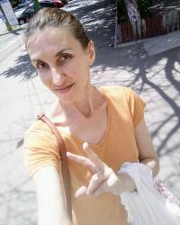 Galați - Escorta Sexy - Escorta matura iti pot oferi companie, intr-o ambianta placuta, clipe linistite la domiciliul meu.  Astept domni seriosi si manierati.  Detalii la telefon