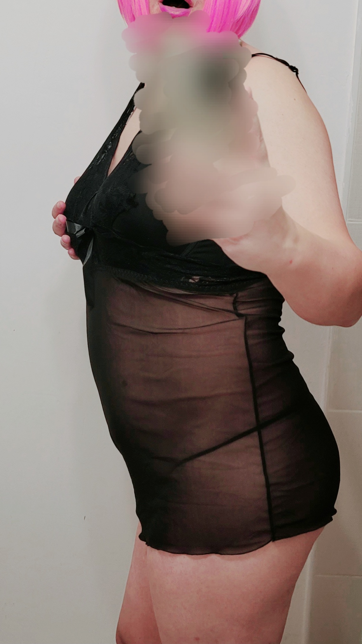 Bucuresti - Escorta Sexy - Buna! Sunt Ema, o travestita dulce, finuta si nimfomana, gata sa te rasfete asa cum meriti.  Ador barbatii dotati si eleganti care vor sa incerce o noua experienta.  Hai sa te relaxezi in compania mea.  Detalii pe whats app. 