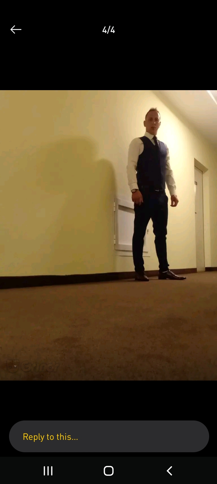 Bucuresti - Escorta Sexy - Tanar gay dota versatil cu loc ofer masaj de relaxare la domiciliu meu domnilor discre?ie igiena maxim discre?ie  maxim mai multe detalii la tel program non-stop