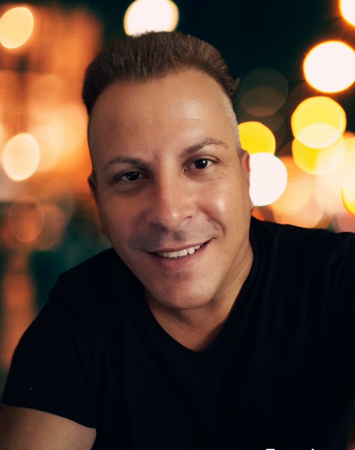 Bucuresti - Escorta Sexy - GOLD VIP cu experienta in domeniu nu aparut ca ciupercile dupa ploaie cum se dau pustii ne fiind capabil sa ofere ceva ok, , , una spun la tel si alta fac in realiate.  La tel spun ca fac iverse si in realitate sunt varza si cer banii pe nimic.  Cei ce apreciti calitatea si ni minciunile va astept cu o programare