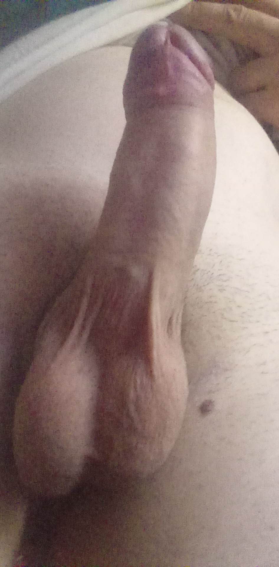 Galați - Escorta Sexy - Eu sunt Marian din Tudor Vladimirescu jude?ul Gala?i nu am loc locuiesc cu p?rin?ii eu sunt doar activ sunt în c?utarea unui pasiv care s? îmi fac? toate pl?cerile cei care ave?i drum spre Gala?i ?i vre?i s? o facem a?tept mesaje pe WhatsApp sau la telefon doar real o fac