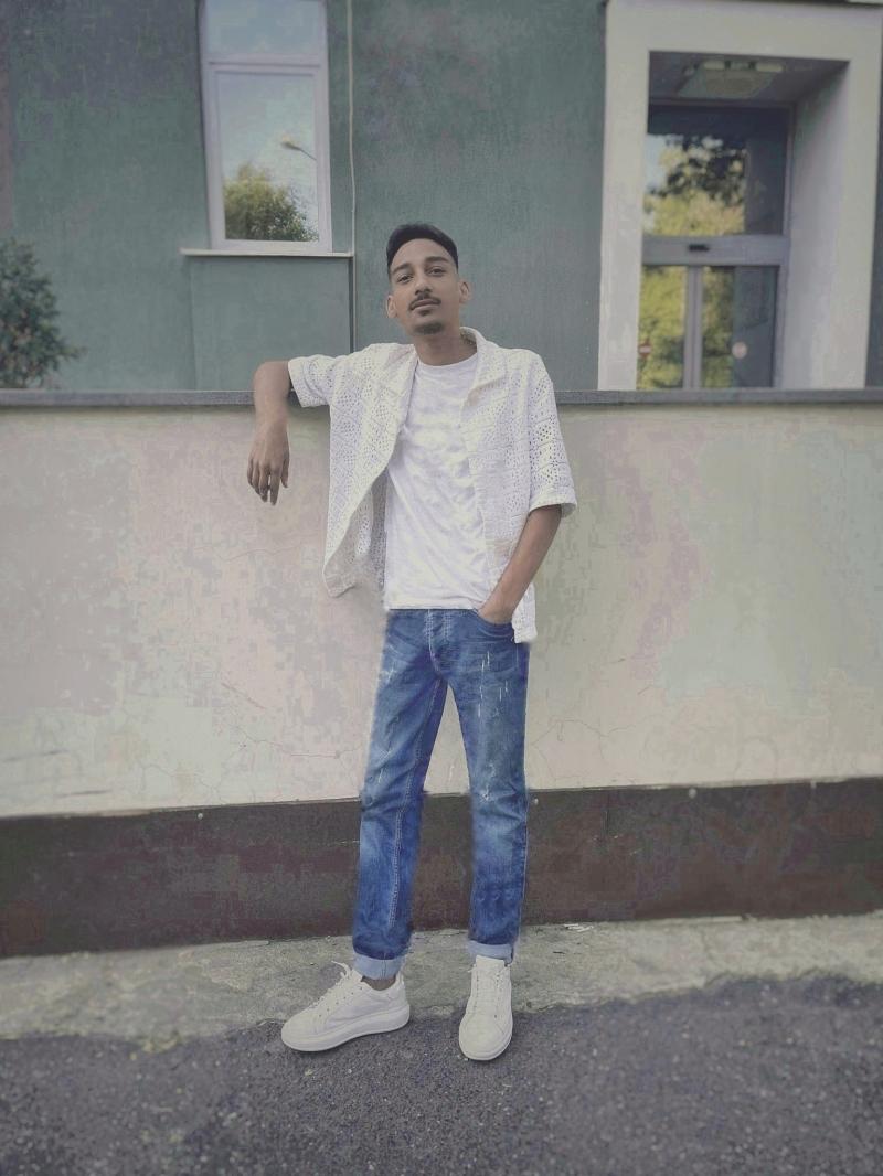 Escorta Oras: Bucuresti - Escorta Telefon: 0764689949 - Servicii Escorta : Salut, ma deplasez. Ofer, o, a, masaj, sarut
Sa fi curat, sanatos
Serios.
Pentru detalii, conecteaza ma, whatsapp. Escorta Oras: Bucuresti - Escorta Telefon: 0764689949 - Servicii Escorta : Salut, ma deplasez. Ofer, o, a, masaj, sarut
Sa fi curat, sanatos
Serios.
Pentru detalii, conecteaza ma, whatsapp.