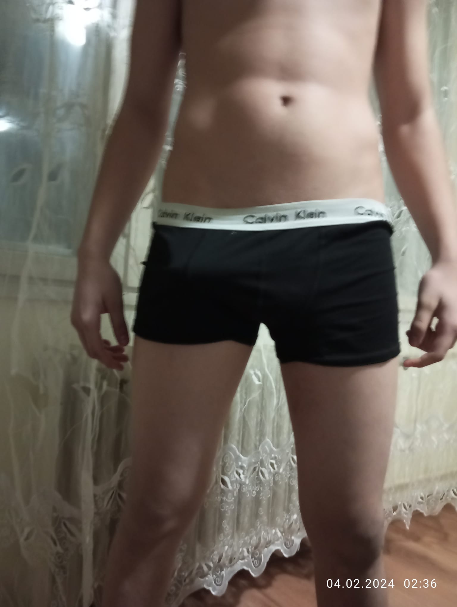 Bucuresti - Escorta Sexy - Escort senzual iti pot oferi companie, masaj de relaxare, intr-o ambianta placuta, la domiciliu  tau sau la hotel tau.  Astept domni seriosi si manierati.  Detalii la telefon