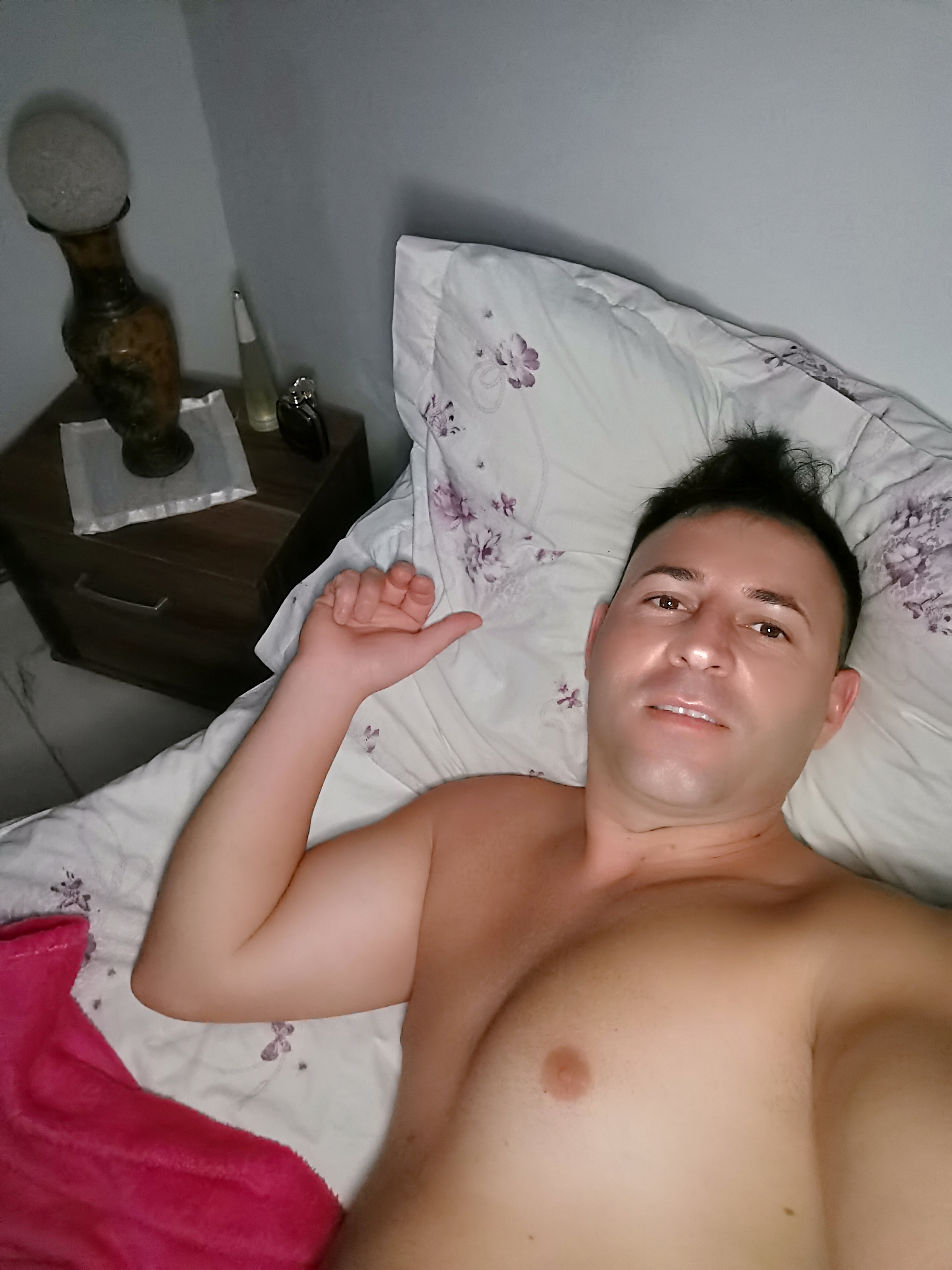 Escorta Sex - Escorta senzuala iti pot oferi companie, masaj de relaxare, intr-o ambianta placuta, clipe linistite la domiciliul meu sau al tau.  Astept domni seriosi si manierati.  Detalii la telefon MASAJ ȘI CLIPE DE NE UITAT SÂMBĂTA ȘI DUMINICA SUNT PE CONSTANȚA LA LOCAȚIE SUNT TOATE CONDIȚIILE ȘI DISCREȚIE MAXIMA - Telefon: 0757640335 