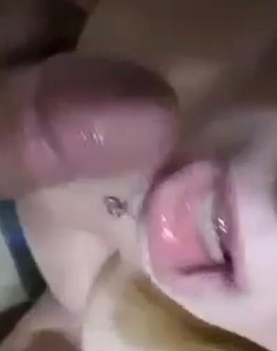 Escorta Sex - Escorta senzuala iti pot oferi companie, suntem cuplu soț si soție vă așteptăm să vă descoperiți cele mai ascunse secrete si fantezii suntem deschiși si naturali.  .  .  masaj de relaxare, intr-o ambianta placuta, clipe linistite la domiciliul meu sau al tau.  Astept domni seriosi si manierati.  Detalii la telefon - Telefon: 0748706085 