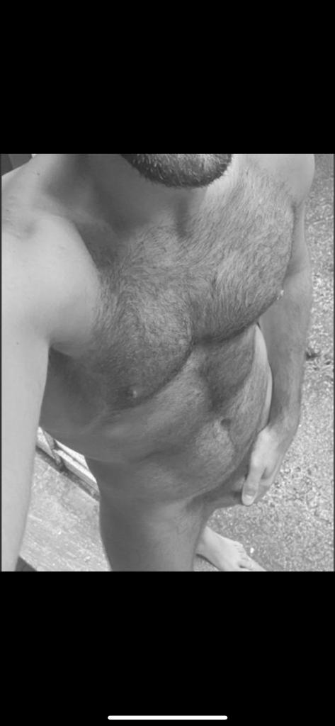 Bucuresti - Escorta Sexy - Activ pentru domni- doamne si cupluri-bi/gay