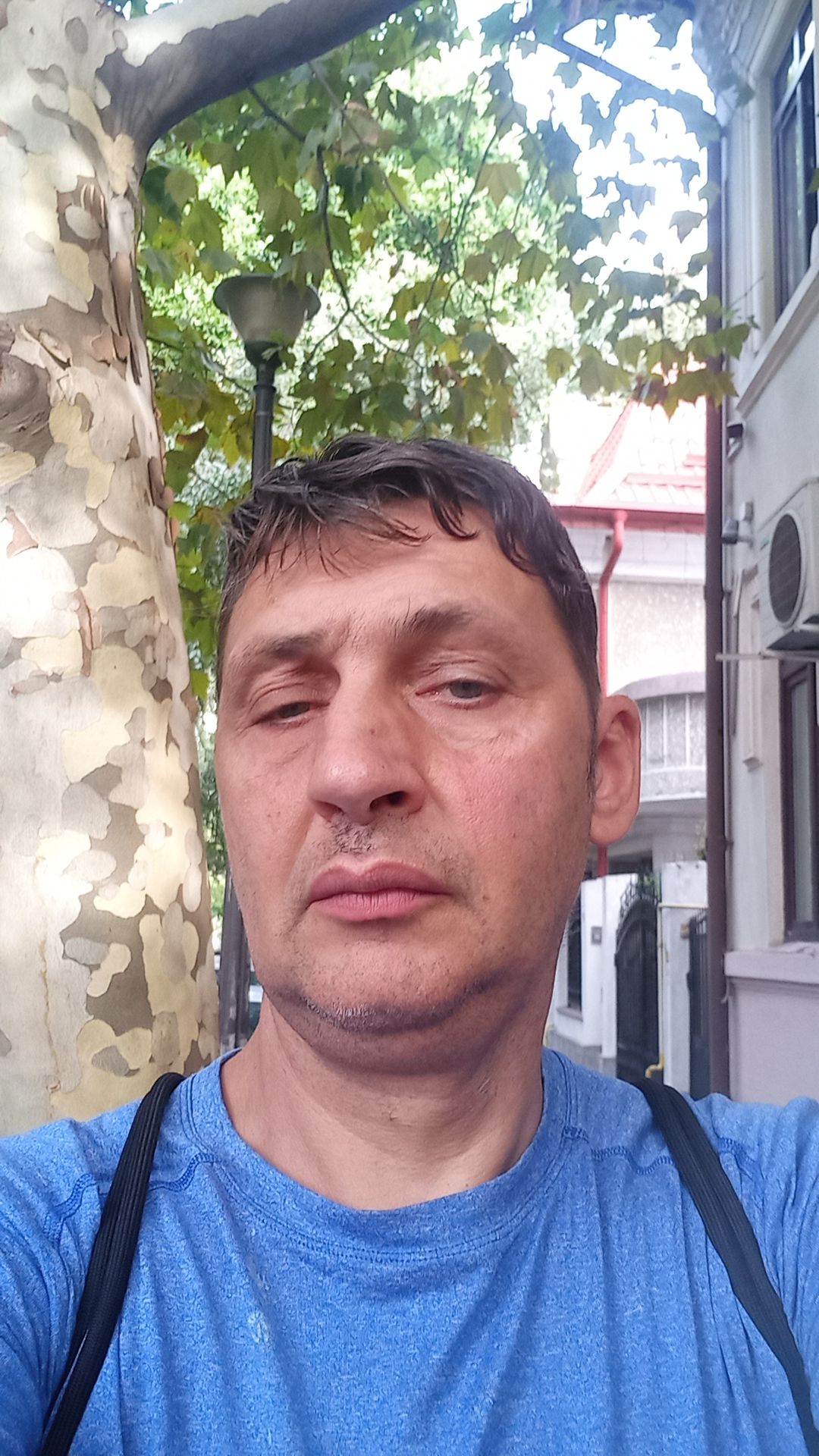 Bucuresti - Escorta Sexy - Masaj  la tine  acas?  sau loca?ie    sunt  versatil