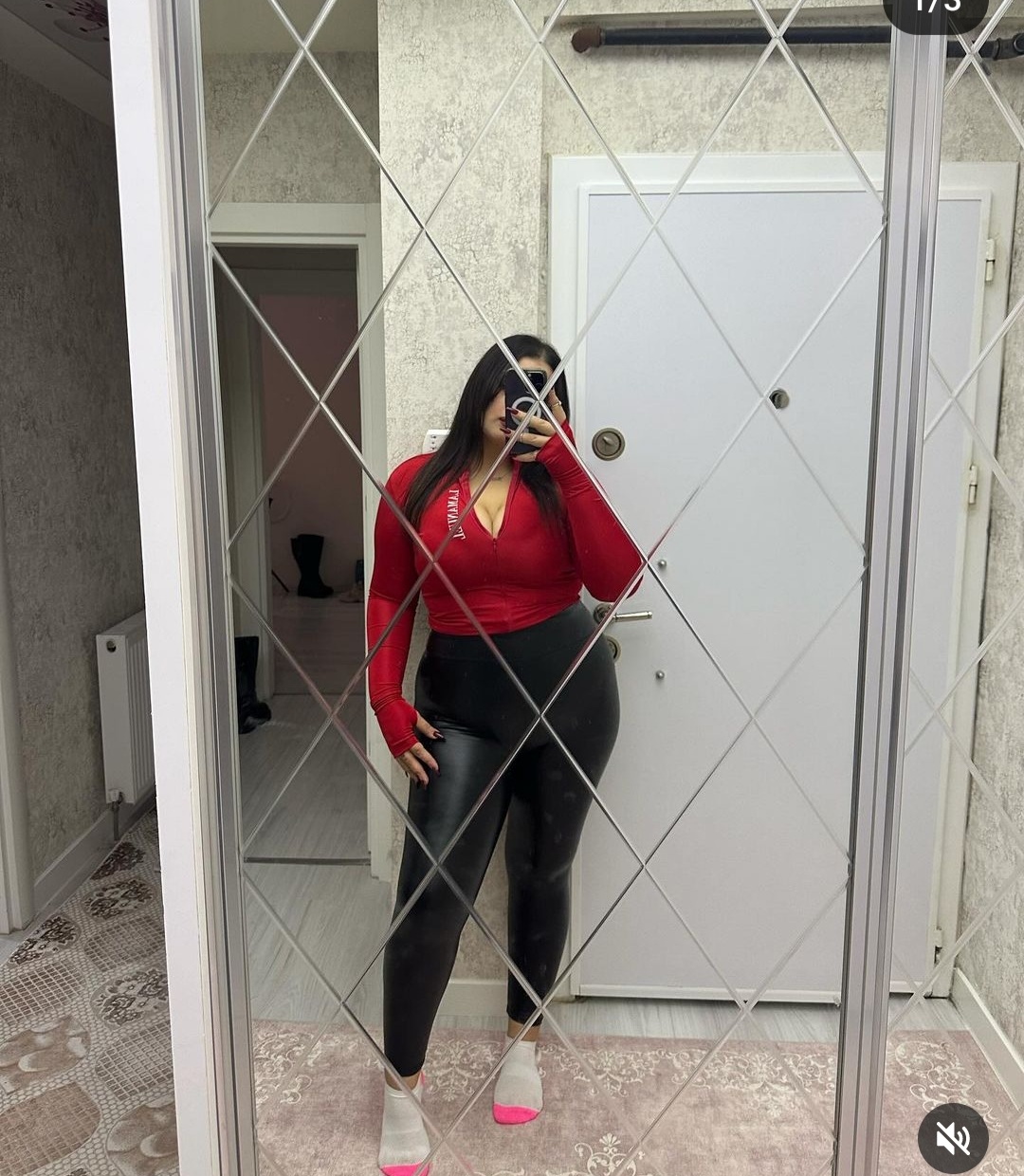 Escorta Sex - Escorta reala, senzuala si dulce iti pot oferi companie, masaj terapeutic profesional, tonifiere si intretinere corporala.  Detalii la telefon.  - Telefon: 0730549092 
