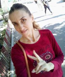 Escorta Oras: Galați - Escorta Telefon: 0749694289 -  Servicii Escorta : Pt o relaxare contactează mă folosesc și WhatsApp poza reală Galați ofer companie domnilor manierați higienă discreție și seriozitate maxima preț acceptabil Galați doar tu și eu tu particular