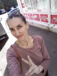 Escorta Oras: Galați - Escorta Telefon: 0749694289 -  Servicii Escorta : Escorta matura iti pot oferi companie, intr-o ambianta placuta, clipe linistite la domiciliul meu.   Astept domni seriosi si manierati.  Detalii la telefon / WhatsApp