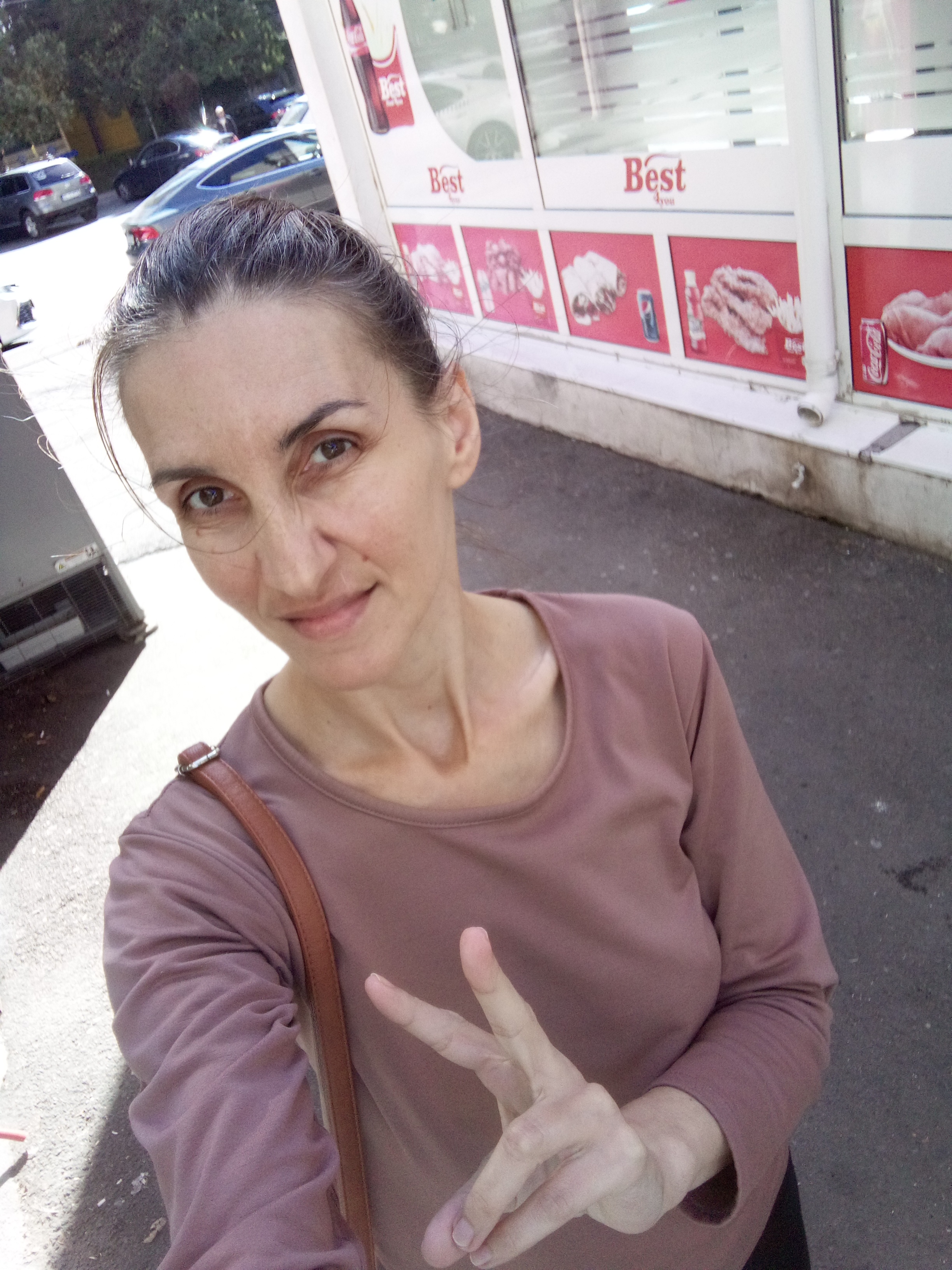 Escorta Sex - Escorta matura iti pot oferi companie, intr-o ambianta placuta, clipe linistite la domiciliul meu.   Astept domni seriosi si manierati.  Detalii la telefon / WhatsApp - Telefon: 0749694289 