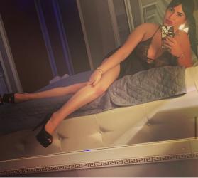 Otopeni - Escorta Sexy - Escorta bruneta, dulce si senzuala te astept la mine domn serios sa-ti ofer cele mai bune servicii de companie, masaj de relaxare, body cu creme si uleiuri parfumate.  Daca esti un domn caruia ii place atmosfera atunci suna-ma, nu iti va parea rau.  Detalii la telefon. 