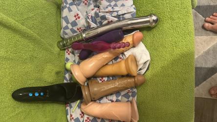 Escorta Sexy - Bucuresti - Salut, ma numesc David , 28 ani , cu locatie .  Va ofer masaj de relaxare erotic si , jucari , dominare soft , hard, si multe alte fantezii, sunt activ .  trebuie doar sa fi decis ce vrei! Nu raspund la numere private ! Nu trimit poze xxx! Cei ce au pofta de caterinca vor fi blocati! Mai multe detalii va astept la telefon sau whatsApp! Multumesc Bucuresti - Escorta Sexy - Salut, ma numesc David , 28 ani , cu locatie .  Va ofer masaj de relaxare erotic si , jucari , dominare soft , hard, si multe alte fantezii, sunt activ .  trebuie doar sa fi decis ce vrei! Nu raspund la numere private ! Nu trimit poze xxx! Cei ce au pofta de caterinca vor fi blocati! Mai multe detalii va astept la telefon sau whatsApp! Multumesc