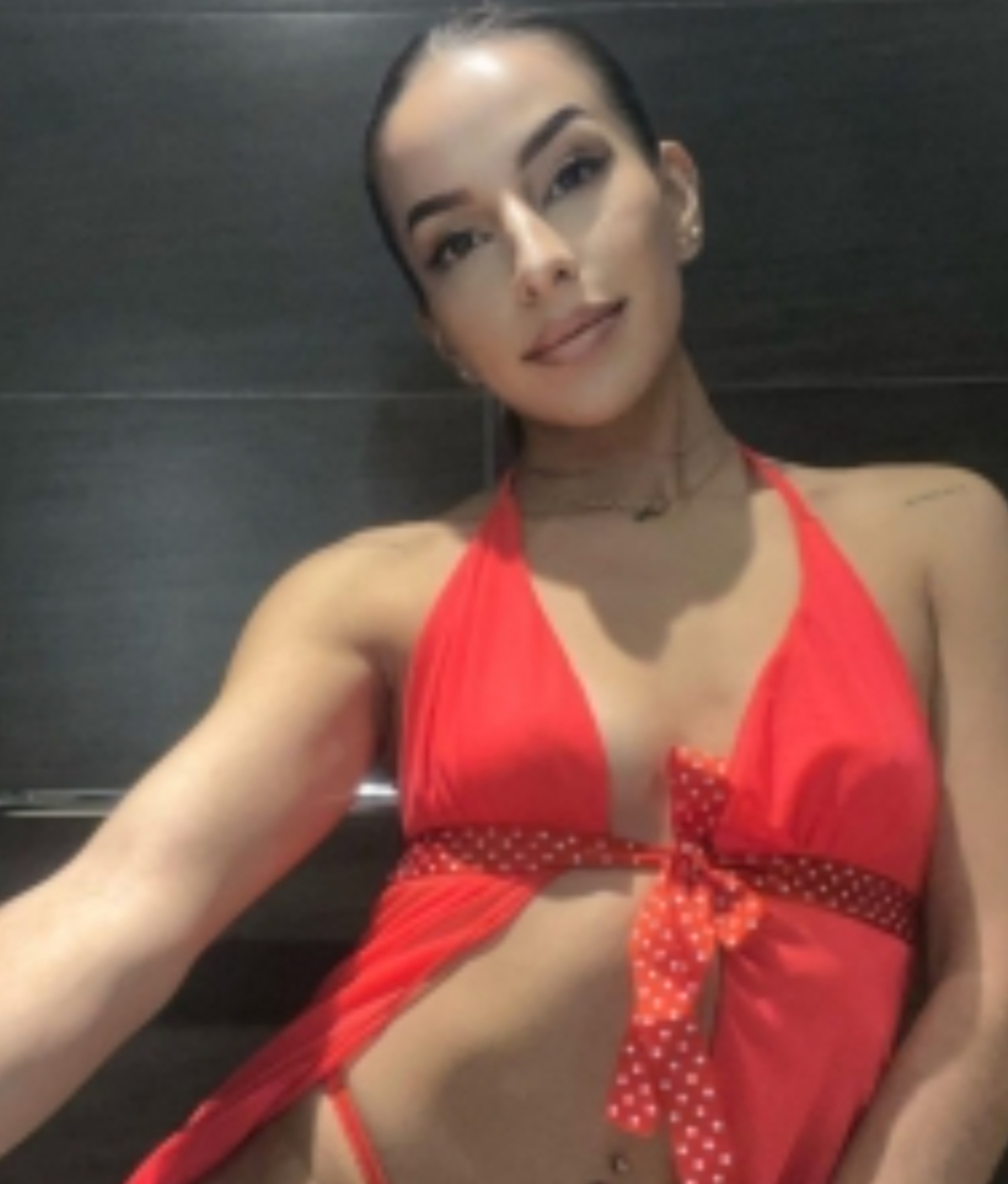Escorta Oras: București și Toată Tara - Escorta Telefon: 0906760958 -  Servicii Escorta : Telefonerotica - Vă stă la dispoziție cu cele mai multe opțiuni sexuale.  Fetele sunt deosebite , te vor face sa te simți exact cum îți dorești tu că bărbat.  Nu ezita, hai sa ne aventurăm in tainele sexului.  Tu, doar sună la numărul afisat sau lasă SMS la Nr 1523 cu textul.  .  .  GAGICI ONLINE !