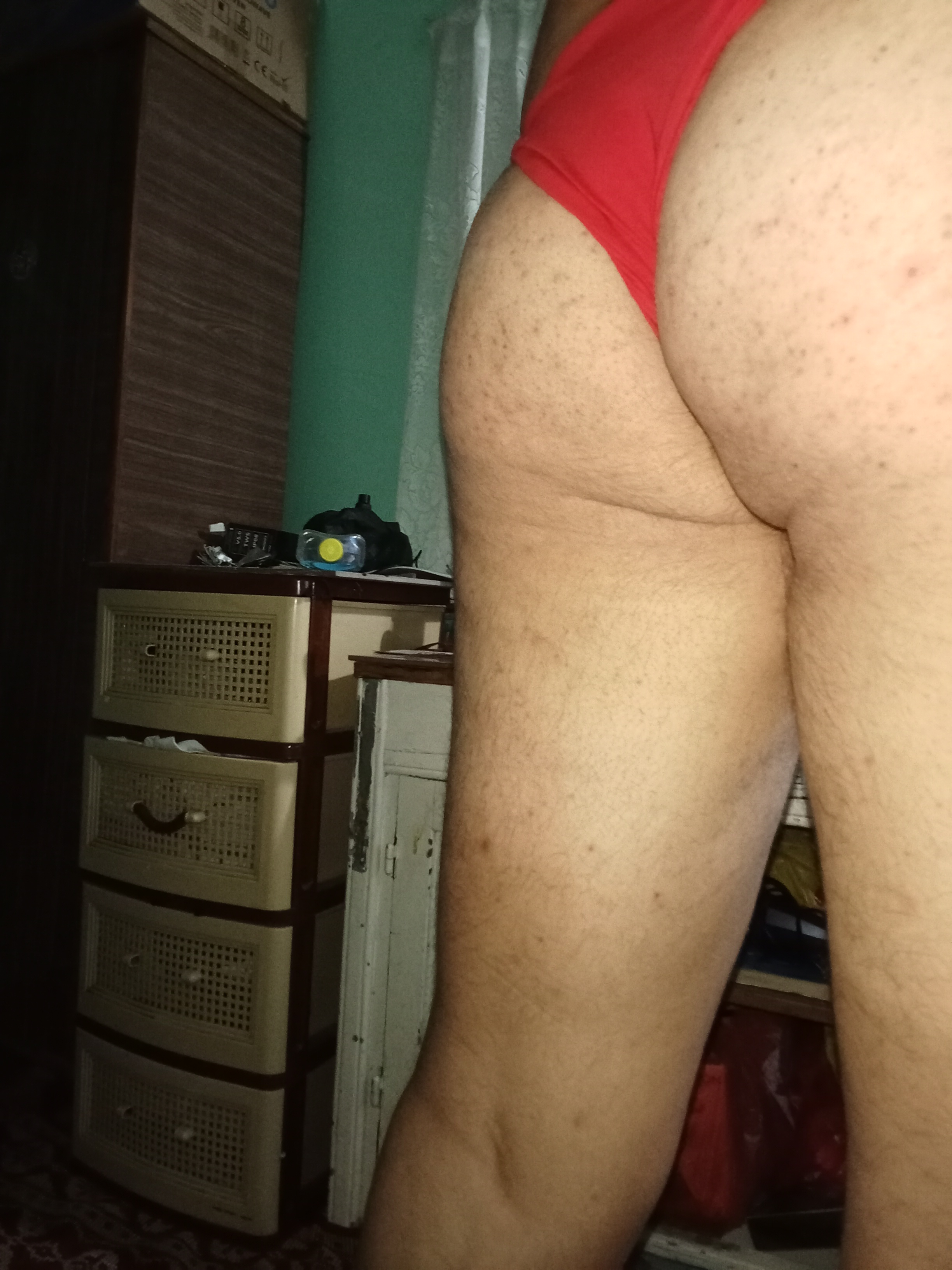 TULCEA - Escorta Sexy - BUNA DORESC SA CUNOASC DOMNI SERIOSI ACTIVI EU SUNT GAY PASIV PENTRU A LE OFERI  SERVICI SEXUALE.  PENTRU MAI MULTE DETALII CONTACTATIMA NU TASPUND LA NUMERE PRIVATE.  AM.  WATHAPP