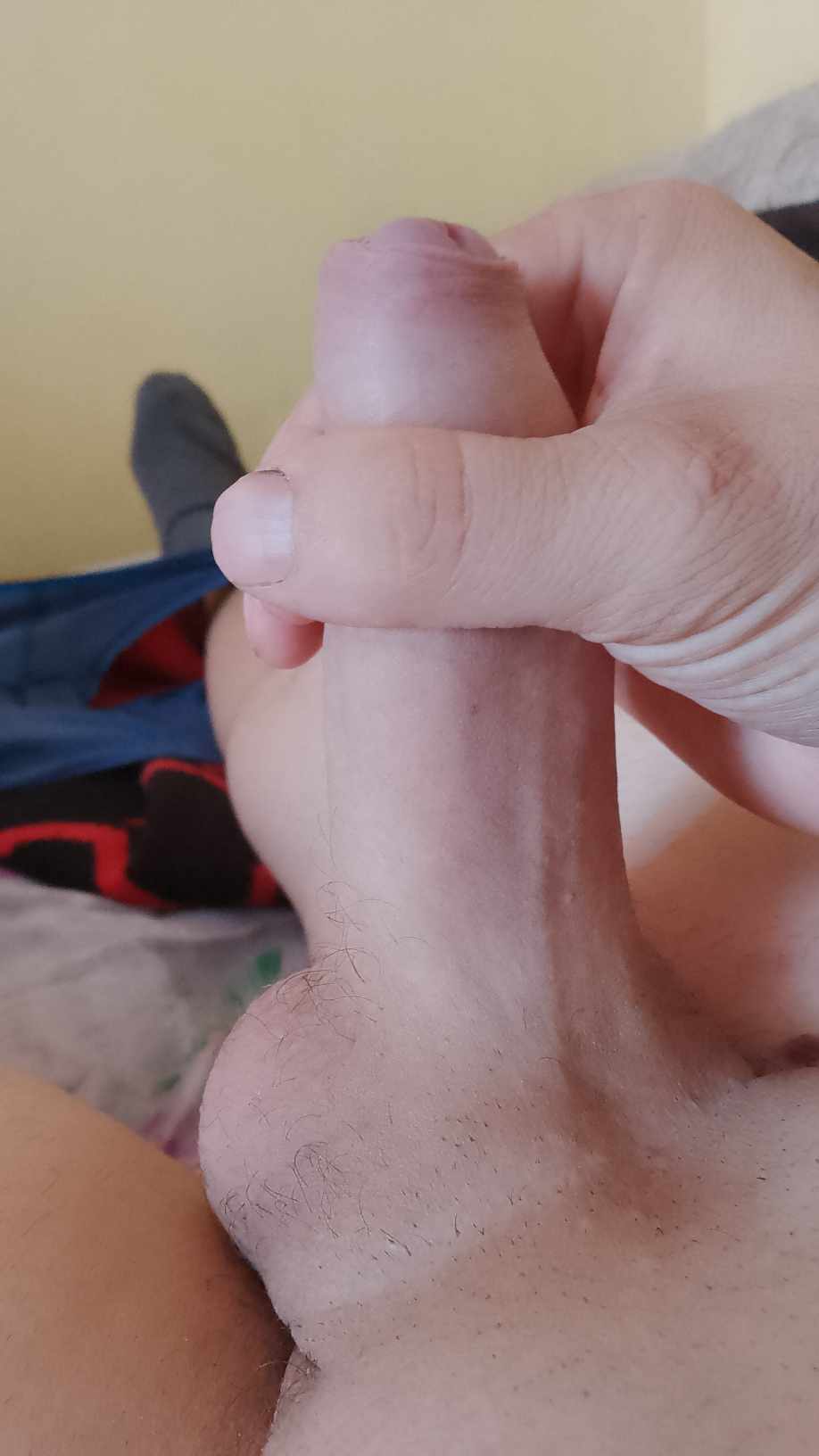 Galați - Escorta Sexy - Eu sunt doar activ sunt din Tudor Vladimirescu jude?ul Gala?i sunt în c?utarea unui pasiv care s? îmi fac? toate pl?cerile cei care doresc cu adev?rat s? o facem ?i are drumul spre Gala?i eu nu am loc trebuie s? lu?m o camer? undeva s? o facem cei care doresc doar l?b?real? s? nu m? deranjeze