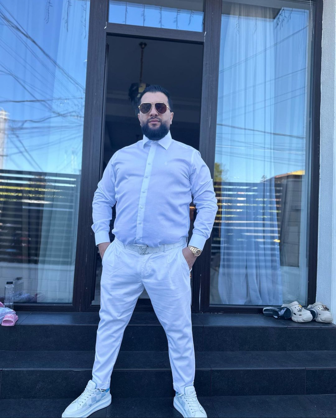 Bucuresti - Escorta Sexy - Ofer servicii de inalta calitate si abia astept sa te simt puternic.  Suna ma pentru mai multe detalii