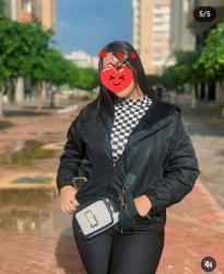 Pitești - Escorta Sexy - Escorta manierata am revenit.  Ofer companie si masaj terapeutic facut cu creme si uleiuri aromate domnilor manierati intr-o locatie discreta.  Locuri de parcare si ac.  Detalii la telefon. 