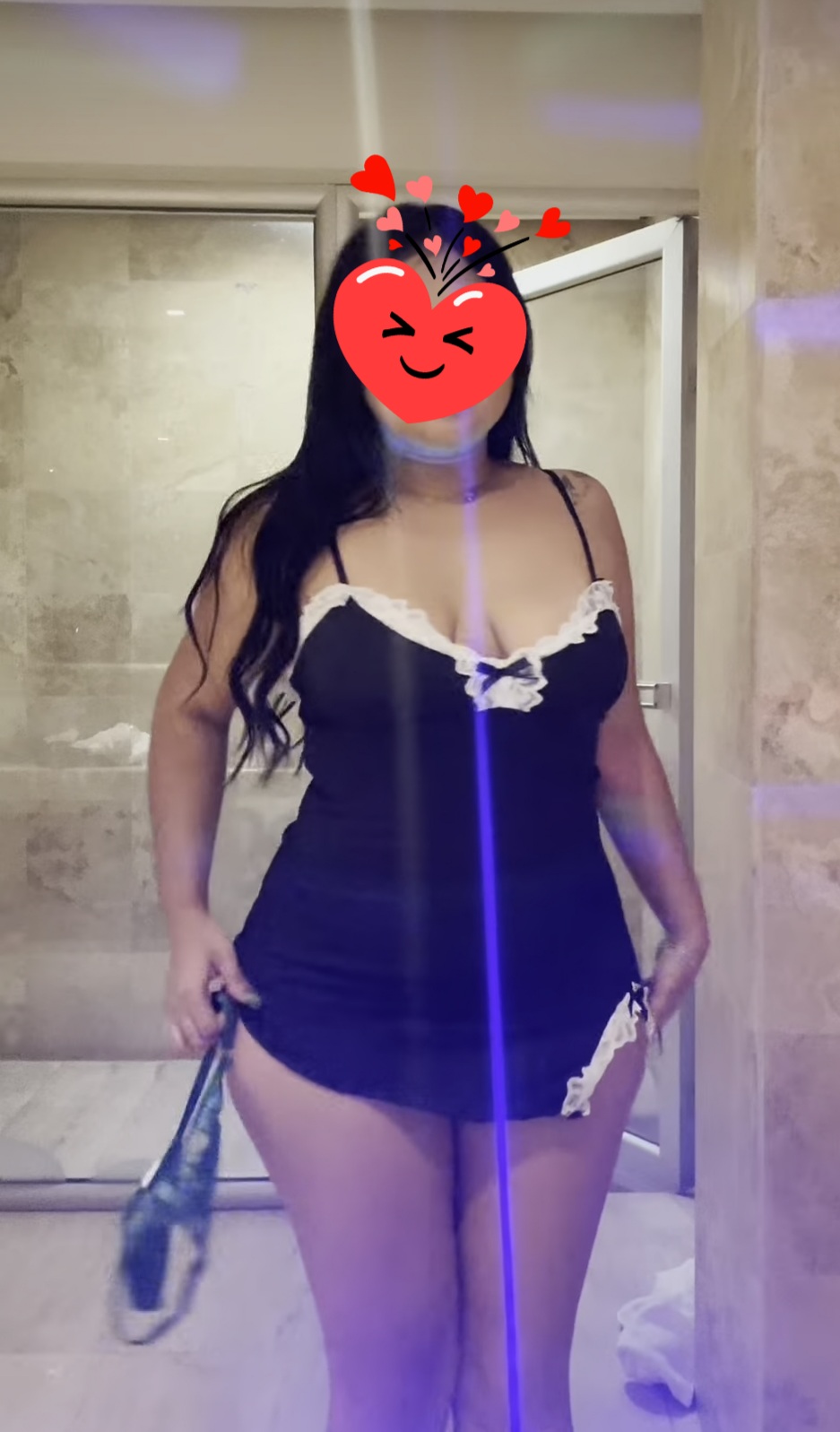 Escorta Sex - Top escorta bruneta titrata, cu experienta, o fire placuta, calma si rabdatoare ofer companie, masaj de relaxare si terapeutic in conditii de lux.  Detalii la telefon.  - Telefon: 0730549092 