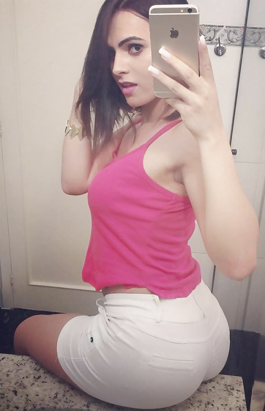 Escorta Oras: Bucuresti - Escorta Telefon: 0906760880 -  Servicii Escorta : TRANSEXUALA autohtona;Activa-Pasiva.  Ofer oral Deep, Anal hard si penetrare in gat cu finalizare orala sau faciala, Poz 69.  Te astept in patul meu cald sa te uimesc cu un oral adanc umed si incitant, sa savurez fiecare cm al corpului tau, sa simti pasiunea si extazul alaturi de o curva facuta doar pentru a te duce pe culmile extazului Cer si ofer seriozitate si discretie maxima doar adultilor! Suna-ma si nu vei regreta! Tel 0906-760-880 (1, 9 eur/min)fara tva sau discreti putem stabilii detaliile prin sms la nr 1580 (1, 5 eur/sms) fara tva, numai sa trimiti textul ESCORT TRANNY ca eu sa iti raspund direct si la obiect!