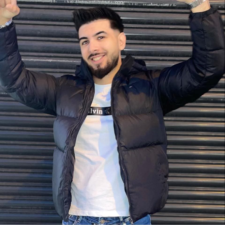 Escorta Sexy - Ploiesti - Escorta senzuala iti pot oferi companie, masaj de relaxare, intr-o ambianta placuta, clipe linistite la domiciliul meu sau al tau.  Astept domni seriosi si manierati.  Detalii la telefon Ploiesti - Escorta Sexy - Escorta senzuala iti pot oferi companie, masaj de relaxare, intr-o ambianta placuta, clipe linistite la domiciliul meu sau al tau.  Astept domni seriosi si manierati.  Detalii la telefon