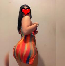 Pitești - Escorta Sexy - Escorta manierata am revenit.  Ofer companie si masaj terapeutic facut cu creme si uleiuri aromate domnilor manierati intr-o locatie discreta.  Locuri de parcare si ac.  Detalii la telefon. 