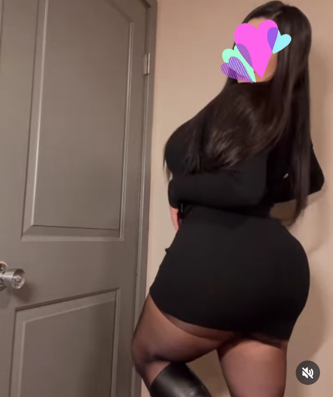 Escorta Sex - Escorta manierata am revenit.  Ofer companie si masaj terapeutic facut cu creme si uleiuri aromate domnilor manierati intr-o locatie discreta.  Locuri de parcare si ac.  Detalii la telefon.  - Telefon: 0755263517 