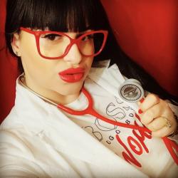 Otopeni - Escorta Sexy - Escorta senzuala iti pot oferi companie, masaj de relaxare, intr-o ambianta placuta, clipe linistite la domiciliul meu sau al tau.  Astept domni seriosi si manierati.  Detalii la telefon