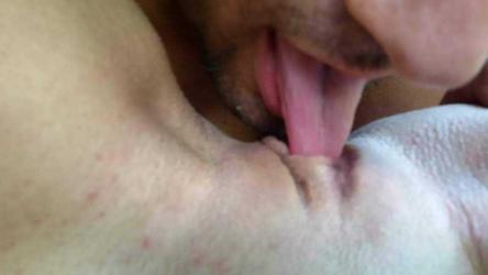 București - Escorta Sexy - Escorta senzuala iti pot oferi companie,  suntem cuplu soț si soție vă așteptăm să vă descoperiți cele mai ascunse secrete si fantezii suntem deschiși si naturali.  .  .  .  masaj de relaxare, intr-o ambianta placuta, clipe linistite la domiciliul meu sau al tau.  Astept domni seriosi si manierati.  Detalii la telefon