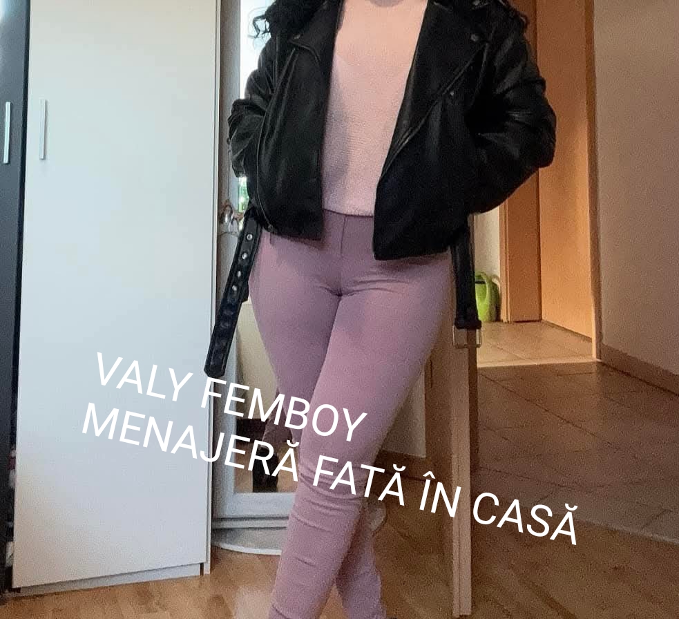 Roșiori De Vede Teleorman - Escorta Sexy - Buna sunt VALY FEMBOY MENAJER? FAT? ÎN CAS? 
Sunt  menajer? ?i îngrijitoare doar intern? 24 din 24 prezenta in cas?  cu o experien?? de 10 ani 
Cur??enie general? spal rufe c?lcat rufe g?tesc orice fel de mîncare 
Detalii watap doar mesaj