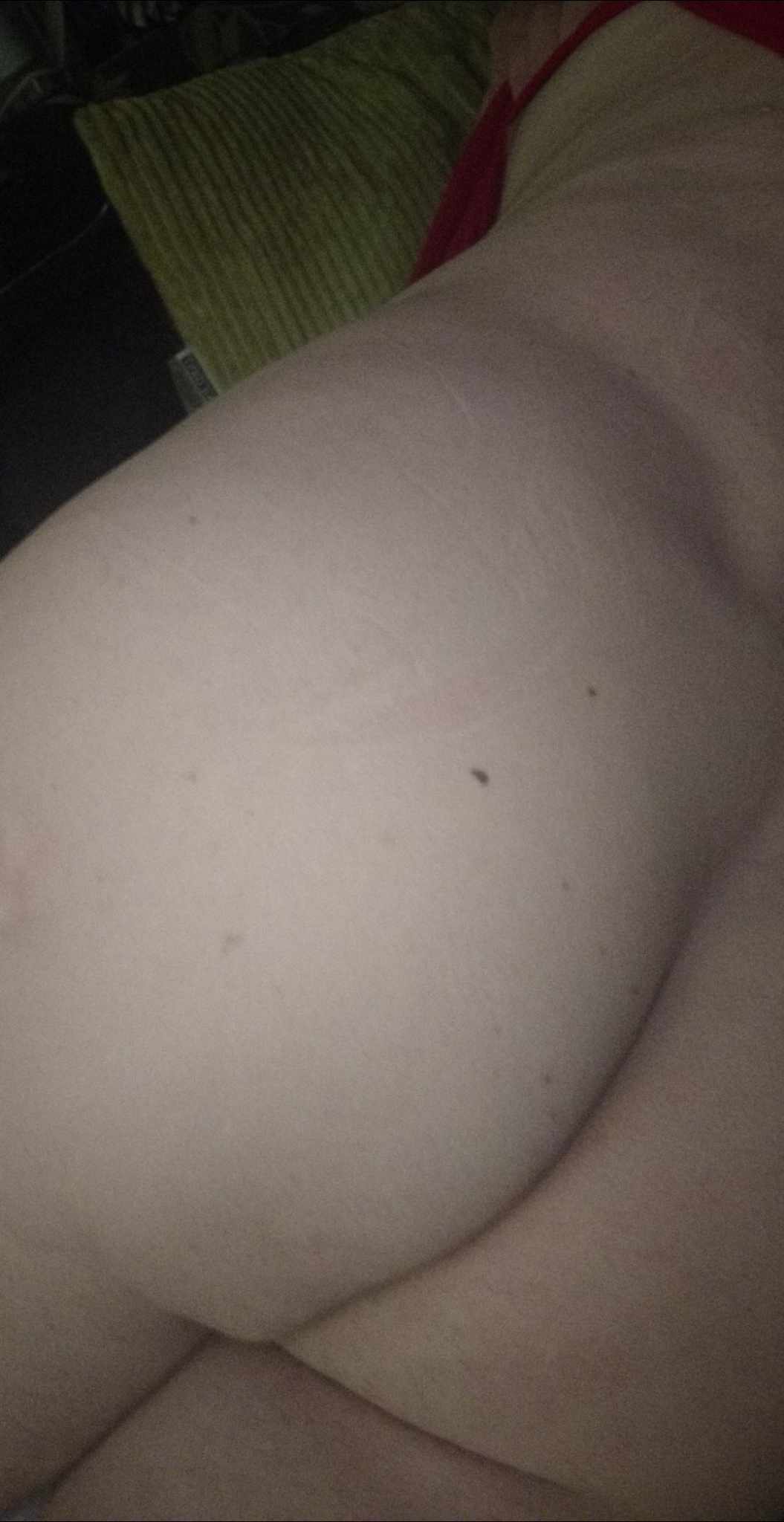 Escorta Oras: Romania - Escorta Telefon: 0749942700 -  Servicii Escorta : Pasiv serios submisiv Ascultator, cer seriozitate discretie maxim?.  caut activi dotati bine virili cu loca?ie ori , hotel.  astept mesaje pe whatsapp detalii.  nu sunt escort. 