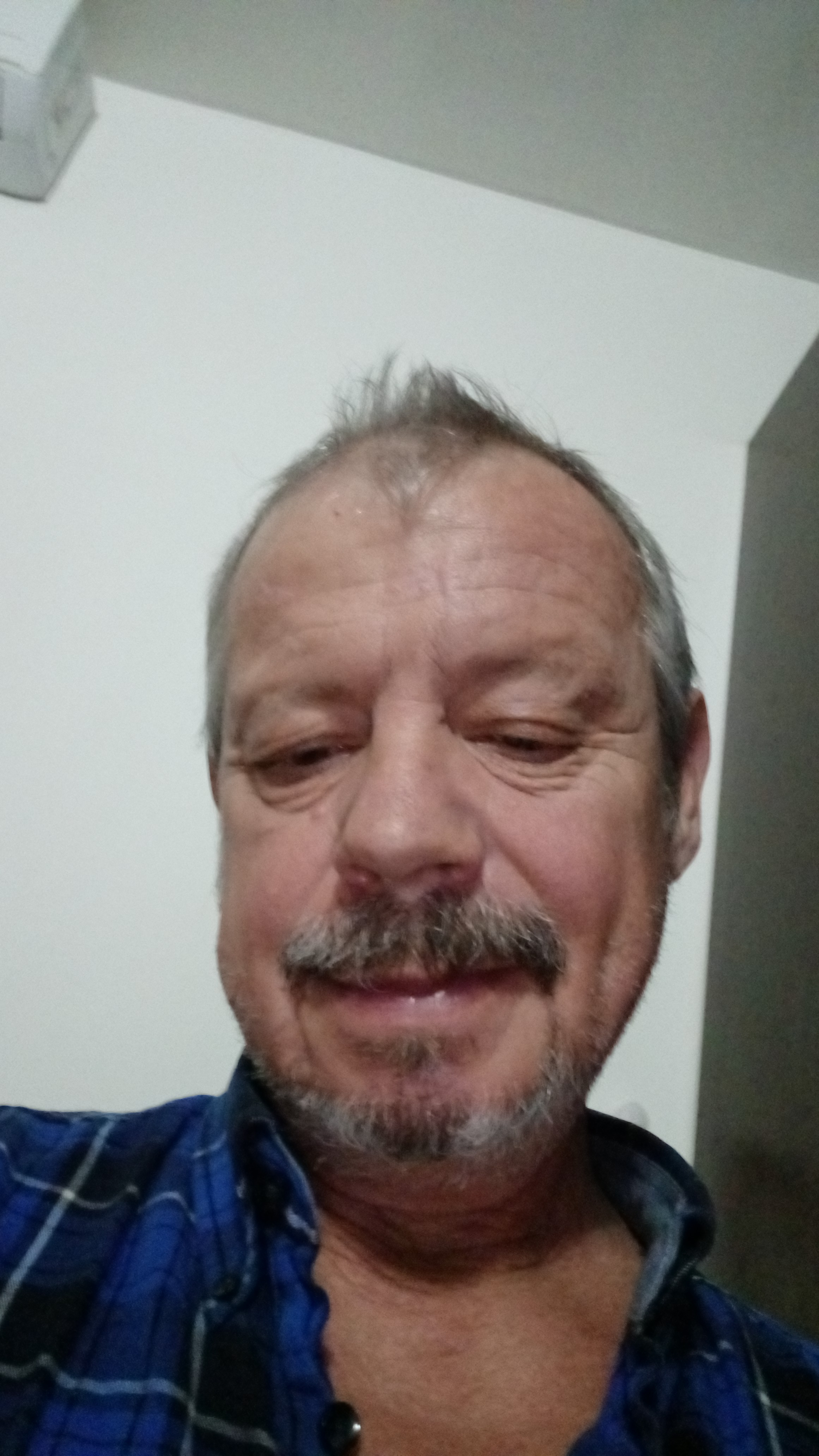 Bucuresti - Escorta Sexy - Dau limbi , ador sa mi se facă facesiting pana la orgasmele tale , sa ne simtim bine reciproc. 
