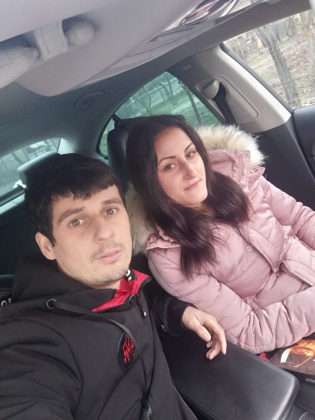 Escorta Sexy - Cuplu fara inhibitii, se poate si separat.  Amandoi suntem bi-versatili - Telefon: 0757337840  Escorta Sex - Cuplu fara inhibitii, se poate si separat.  Amandoi suntem bi-versatili - Telefon: 0757337840