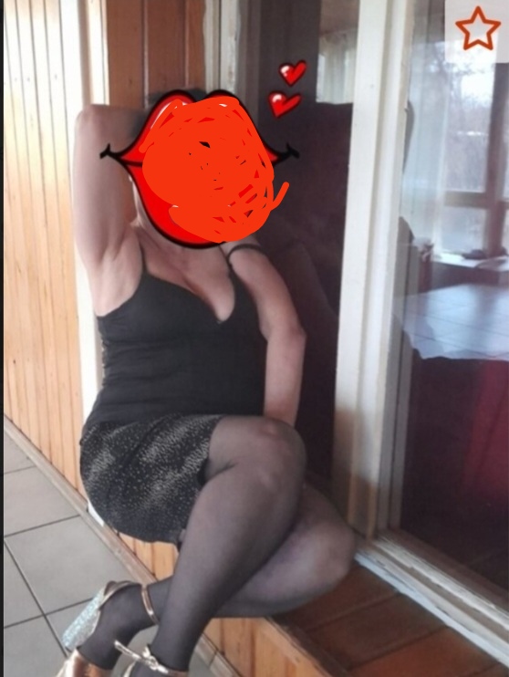 Escorta Sex - Matura atenta la detali ofer servici de calitate si un mic masaj de relaxare contra cost domnilor manierati - Telefon: 0793523703 