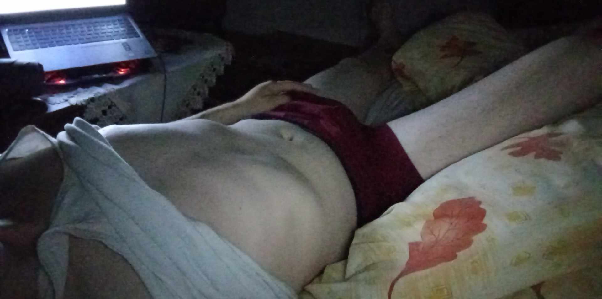 Galați - Escorta Sexy - Eu sunt Marian din Tudor Vladimirescu jude?ul Gala?i sunt doar activ sunt în c?utarea unui pasiv care s? îmi fac? toate pl?cerile îmi doresc persoane serioase cei care ave?i drum spre Gala?i ?i vre?i s? o facem a?tept mesaje pe WhatsApp sau la telefon