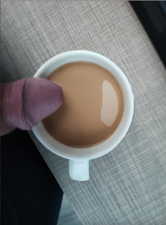 Escorta Oras: Pitesti - Escorta Telefon: 0774523465 -  Servicii Escorta : Imi place sa ling o pasarica, indiferent de culoare sau etnie(imi plac si gypsy).  nu am limite de varsta.  imi plac fetele/femeile care sunt openminde si deschise catre interzis(incest, k9, family etc) Sponsorizez fetele/femeile care sunt reale (genuine) și fac incest, nu glumesc.  DISCRERIA PRIMEAZĂ!!! PS.  FĂRĂ BĂRBAȚI SINGURI!!! Când sunați și spuneți că sunteți cuplu , sa vorbeasca partea feminina nu masculina.  Mulțumesc