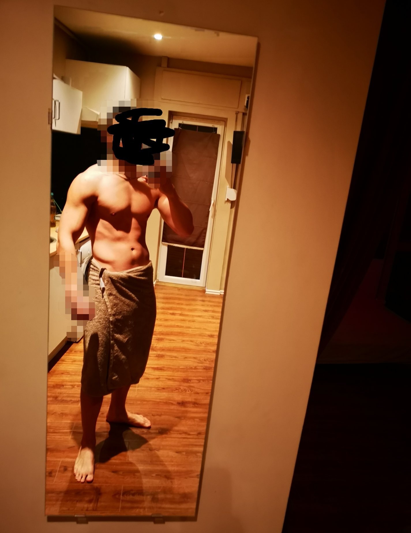 Ploiesti Toata Tara - Escorta Sexy - Escorta sexy si atenta la detalii te astept la mine domn serios sa-ti ofer cele mai bune servicii de companie, masaj de relaxare, body cu creme si uleiuri parfumate, esti un domn caruia ii place atmosfera atunci suna-ma, nu iti va parea rau.  Detalii la telefon. 