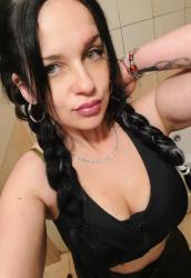 Escorta Sexy - Bucuresti - Escorta senzuala iti pot oferi companie, masaj de relaxare, intr-o ambianta placuta, clipe linistite la domiciliul meu sau al tau.  Astept domni seriosi si manierati.  Detalii la telefon Bucuresti - Escorta Sexy - Escorta senzuala iti pot oferi companie, masaj de relaxare, intr-o ambianta placuta, clipe linistite la domiciliul meu sau al tau.  Astept domni seriosi si manierati.  Detalii la telefon