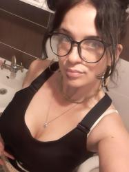 Escorta Sexy - Bucuresti - Escorta senzuala iti pot oferi companie, masaj de relaxare, intr-o ambianta placuta, clipe linistite la domiciliul meu sau al tau.  Astept domni seriosi si manierati.  Detalii la telefon Bucuresti - Escorta Sexy - Escorta senzuala iti pot oferi companie, masaj de relaxare, intr-o ambianta placuta, clipe linistite la domiciliul meu sau al tau.  Astept domni seriosi si manierati.  Detalii la telefon