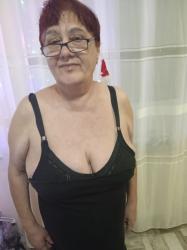 Escorta Oras: Bucuresti - Escorta Telefon: 0728062097 -  Servicii Escorta : Matura ofer servici de calitate si un mic masaj de relaxare contra cost domnilor manierati astept mesaj watap