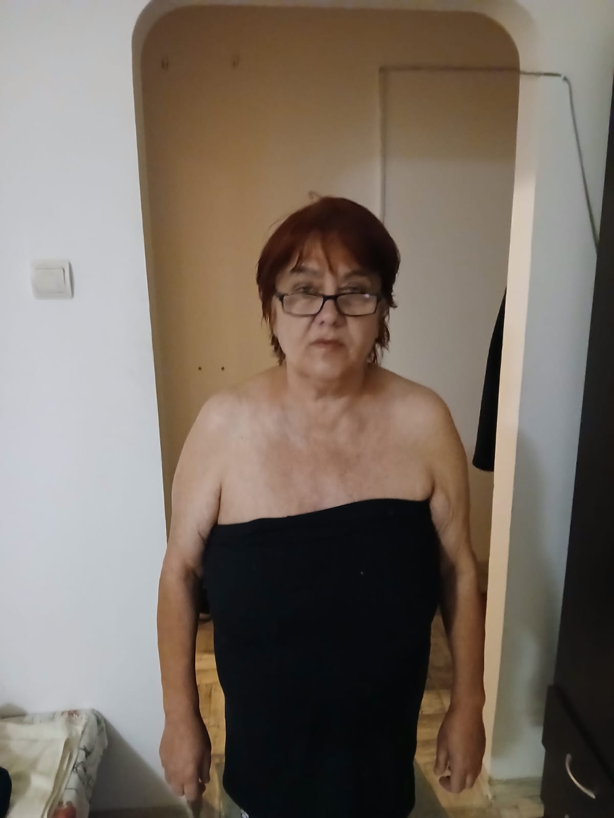 Escorta Sex - Matura ofer servici de calitate si un mic masaj de relaxare contra cost domnilor manierati astept mesaj wstap - Telefon: 0728062097 