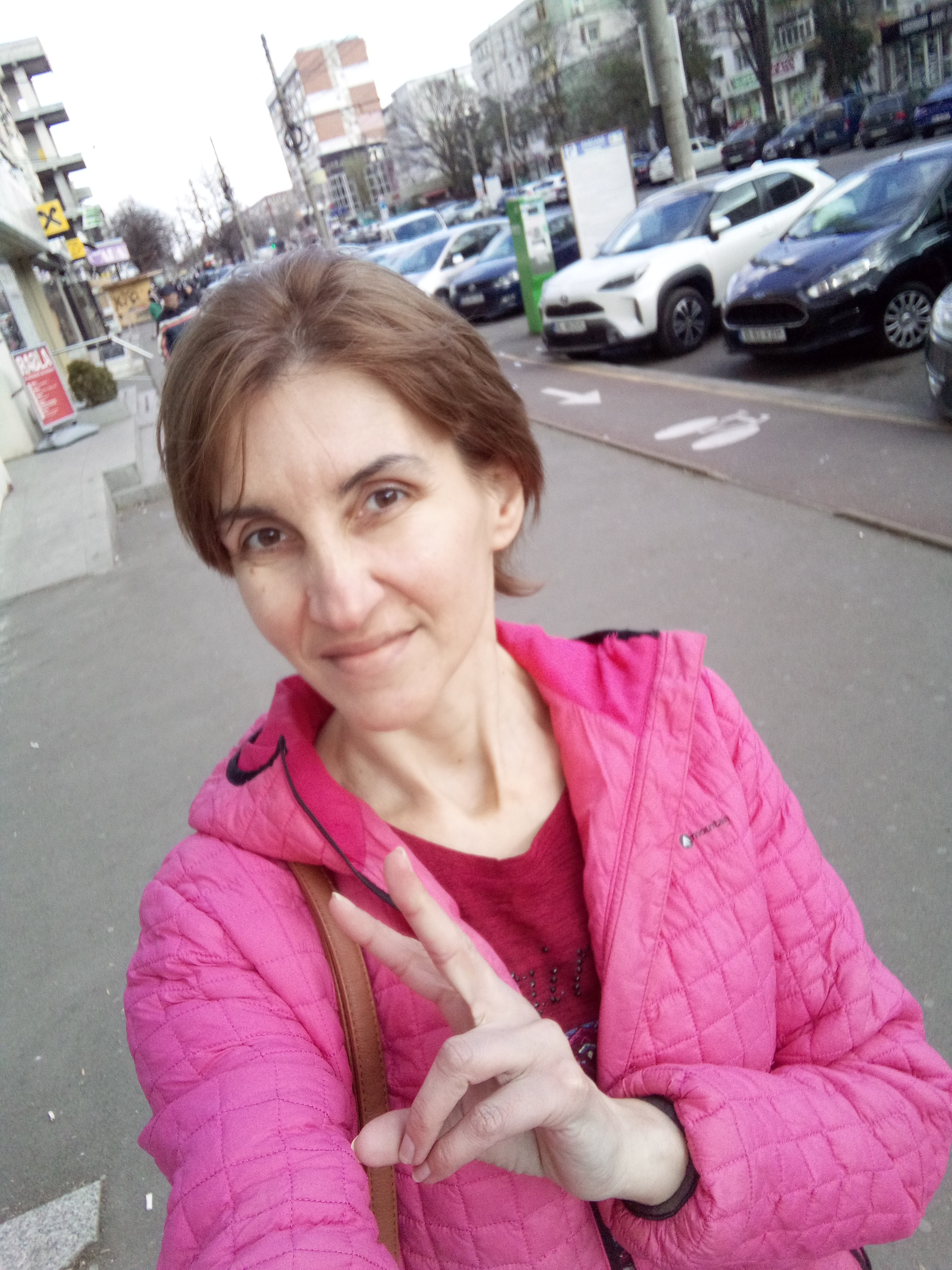 Escorta Sex - Escorta matura Particular iti pot oferi companie, , intr-o ambianta placuta, clipe linistite la domiciliul meuAstept domni seriosi si manierati.  Detalii la telefon - Telefon: 0749694289 