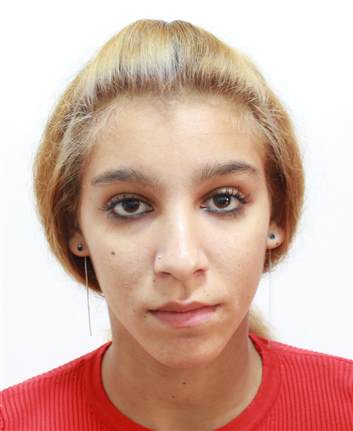 Escorta Oras: Kurtea De Arges - Escorta Telefon: 0723142052 -  Servicii Escorta : Roscata discreta atenta la cerintele tale, ofer domnilor manierati companie si masaj terapeutic la domiciliul meu.  Ofer si cer seriozitate maxima, igiena garantata.  Detalii suplimentare la telefon.  Doar wutzup (