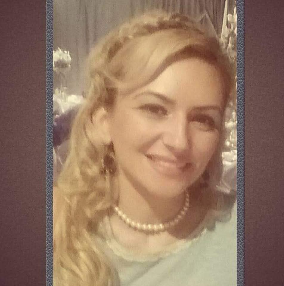 Escorta Oras: Kurtea De Arges - Escorta Telefon: 0723142052 -  Servicii Escorta : Roscata discreta atenta la cerintele tale, ofer domnilor manierati companie si masaj terapeutic la domiciliul meu.  Ofer si cer seriozitate maxima, igiena garantata.  Detalii suplimentare la telefon.  Doar wutzup (