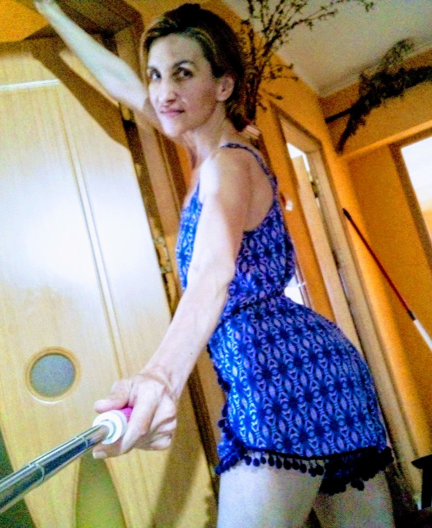 Escorta Sex - Șatenă matura Particular 100% reală discreta, ofer domnilor manierati companie  la domiciliul meu.  Ofer si cer seriozitate maxima, igiena garantata.  Detalii suplimentare la telefon.  - Telefon: 0746688934 