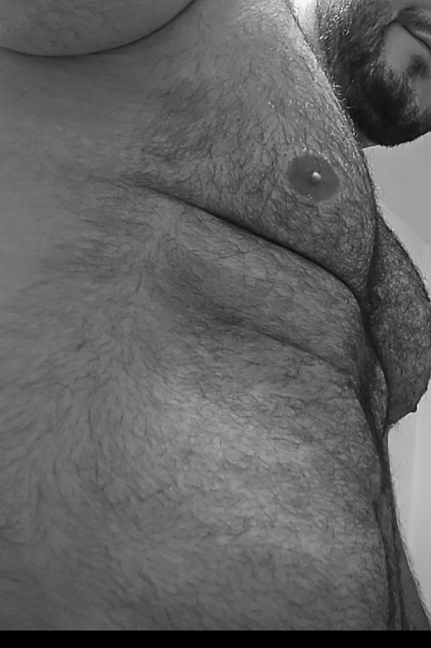 Escorta Sex - Escort sexy si atent la  detalii te astept la mine domn serios sa-ti ofer cele mai bune servicii de companie, masaj de relaxare, body cu creme si uleiuri parfumate, esti un domn caruia ii place atmosfera atunci suna-ma, nu iti va parea rau.  Detalii la telefon.  - Telefon: 0732657977 